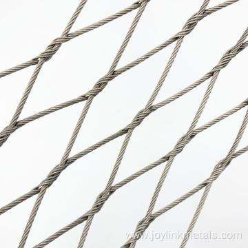 Interwoven stainless cable mesh